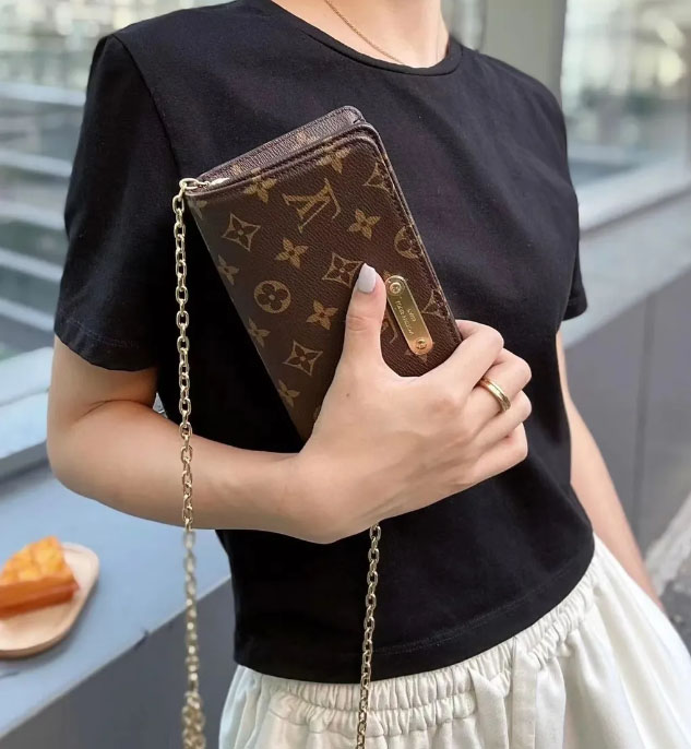 Fake Lv lily woc