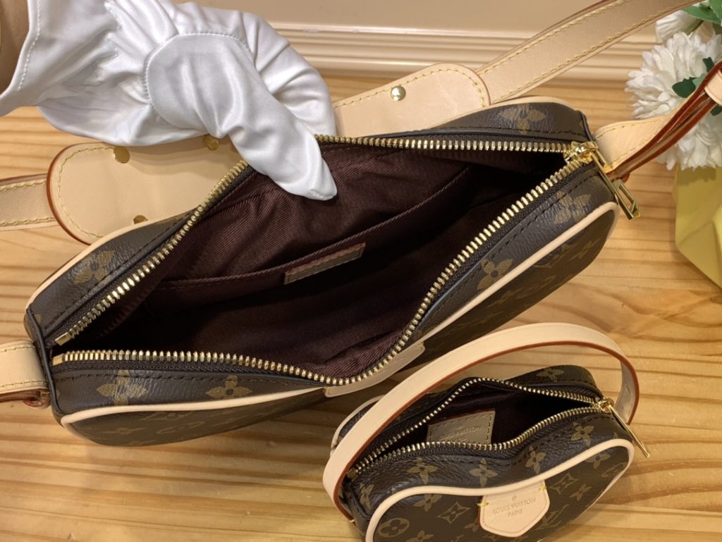 Duplicate LV Croissant MM Bag